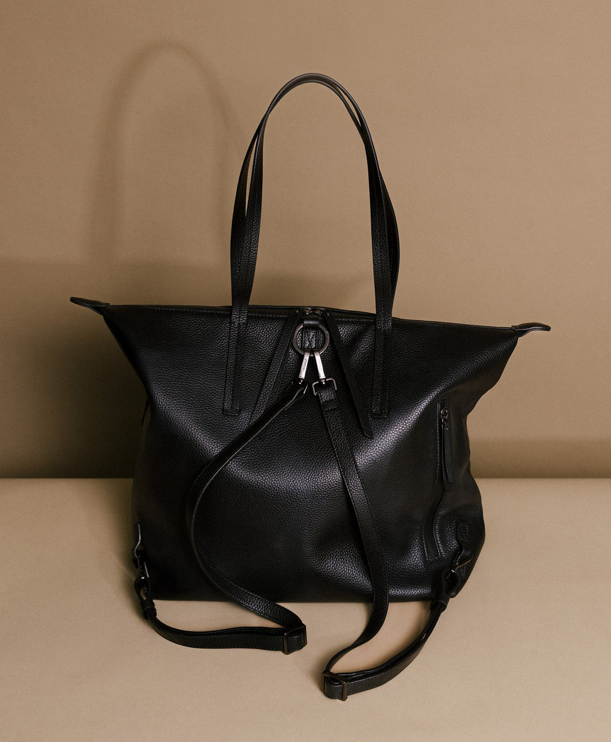 Caraa Studio Tote - Women's Convertible Bag