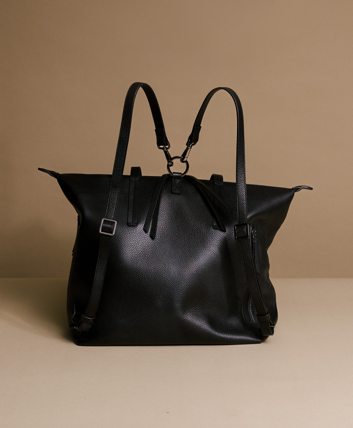 Caraa Studio Tote - Women's Convertible Bag