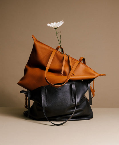 Caraa Studio Tote - Women's Convertible Bag