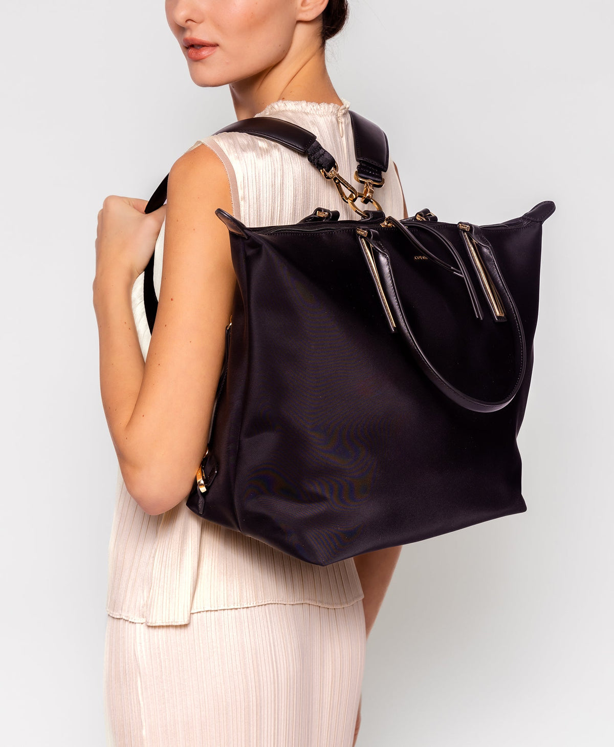 Caraa Caraa Convertible Studio Tote