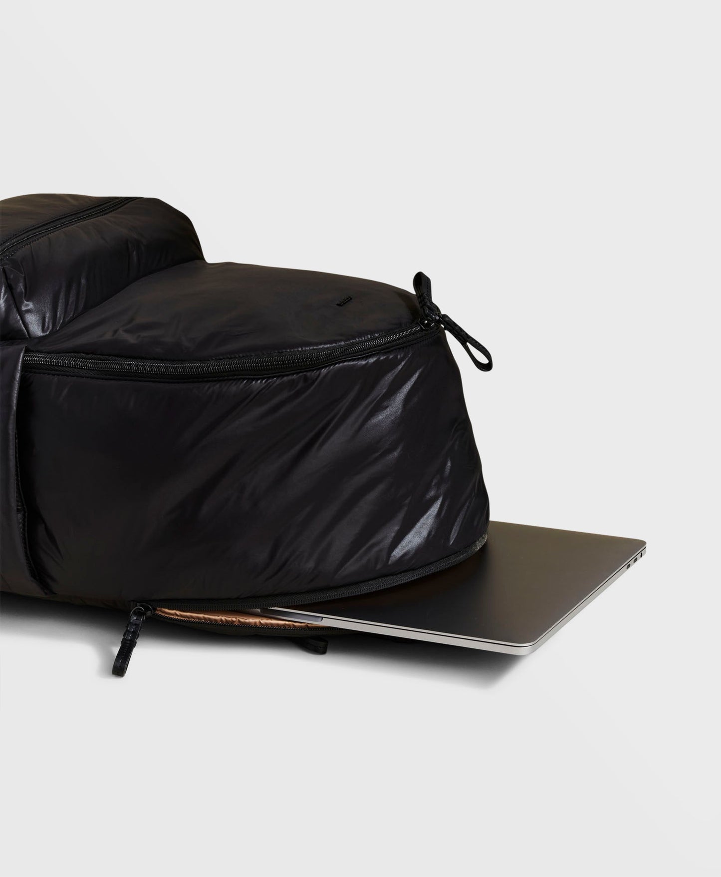 Caraa Stratus - Unisex Backpack