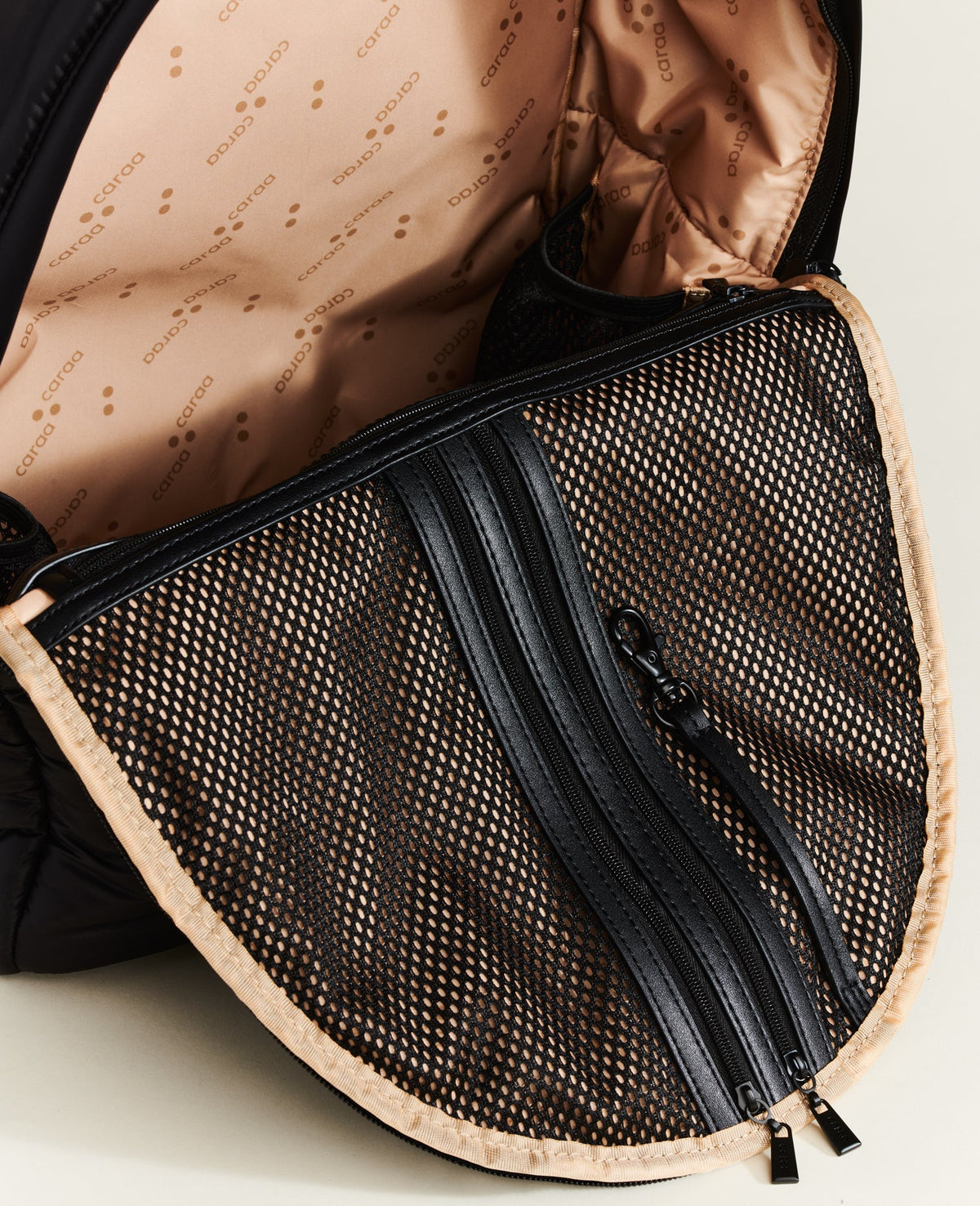 Caraa Stratus - Unisex Backpack