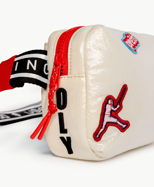 Caraa caraa x USA Fencing Collaboration Sling