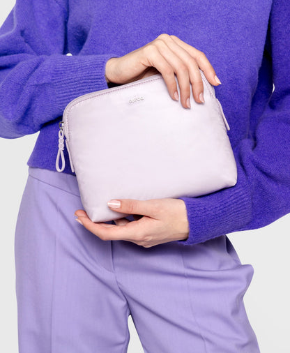 Caraa Cloud Pouch - Women's Organizing Pouch